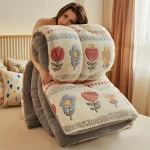 Winter Bedding Thick Quilt Blanket Thickened Warm Flannel Fleece Comforter for Cold Nights Set Bed Duvets Quilts the Blankets 2