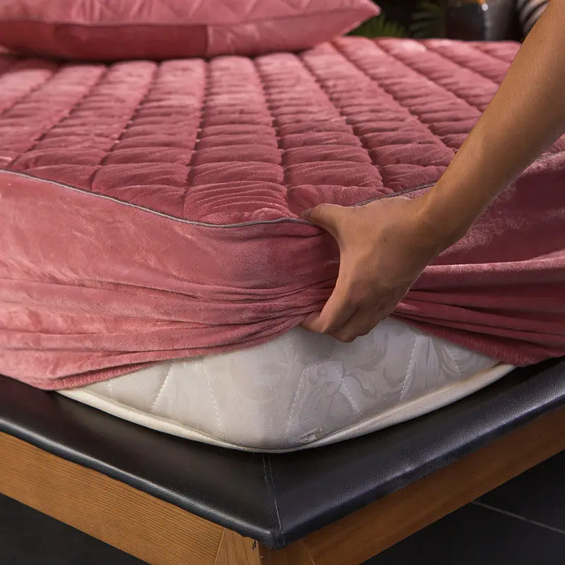 Plush Thicken Quilted Mattress Cover Warm Soft Crystal Velvet King Queen Quilted Bed Fitted Sheet Not Including Pillowcase Plush Thicken Quilted Mattress Cover Warm Soft Crystal Velvet King Queen Quilted Bed Fitted Sheet Not Including Pillowcase