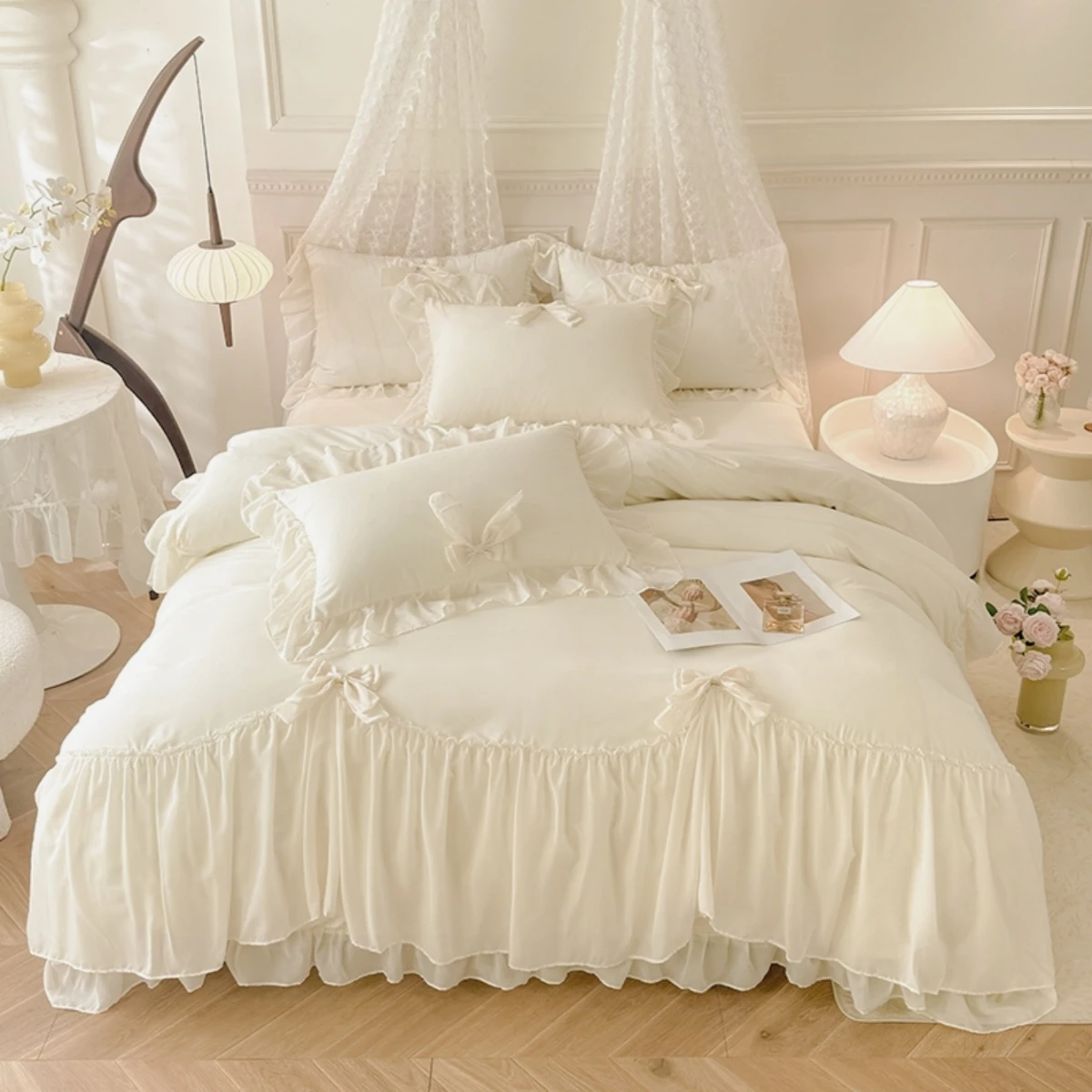 3pcs White Bedding set ruffles Duvet Cover Set (1*Duvet Cover + 2*Pillowcase, Without Core)for bedroom guest room 3pcs White Bedding set ruffles Duvet Cover Set (1*Duvet Cover + 2*Pillowcase, Without Core)for bedroom guest room