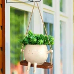 Resin Cartoon Swing Wall Hanging Flowerpot - Creative Head Planter for Home Garden Patio Decor, Multifunctional Outdoor Planters 4