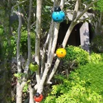 Mini Metal Ladybug Beetle Fence Hanger Wall Hanging Ornament Statue Outdoor Patio Garden Figurine Sculpture For Home Decor 2