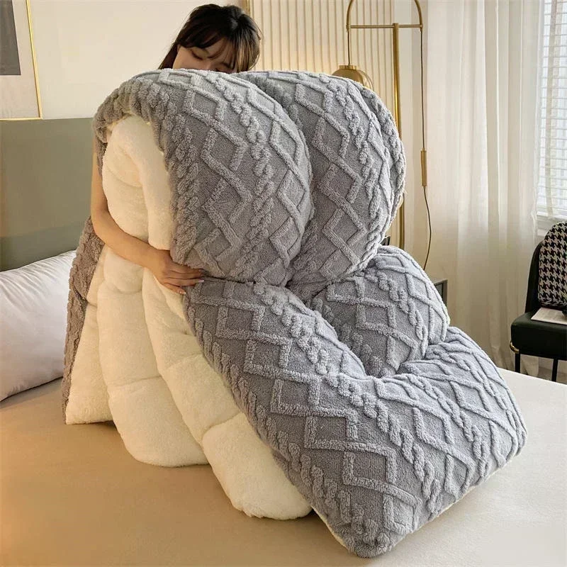 High End Thickened Winter Warm Spring Blankets for Beds Artificial Lamb Cashmere Weighted Blanket Thicker Warmth Duvet Quilt High End Thickened Winter Warm Spring Blankets for Beds Artificial Lamb Cashmere Weighted Blanket Thicker Warmth Duvet Quilt