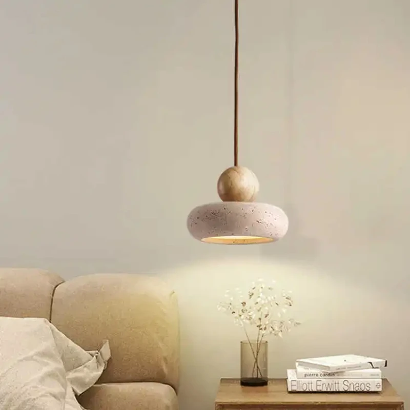 Vintage pendant light with natural yellow agate stone, perfect for bedroom or restaurant Vintage pendant light with natural yellow agate stone, perfect for bedroom or restaurant