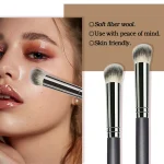 Concealer brush, dark circles, tear troughs, precision concealer brush, flat head concealer brush 3