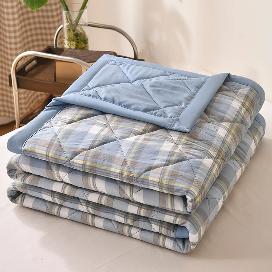Summer Thin Comforter Soft Air-Conditioned Four Season Comforter Machine Washable Single Double Blanket Ultrasonic Quilted Quilt Summer Thin Comforter Soft Air-Conditioned Four Season Comforter Machine Washable Single Double Blanket Ultrasonic Quilted Quilt