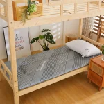 Single Foldable Tatami Mattress for Dormitory Apartments Soft Mattress Pad Cover Breathable Thickened Foldable Mattress