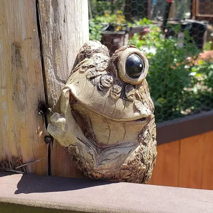 Peeping Frog Climbing Tree Hanging Decoration Resin Crafts Decoration Ornament Garden Art Courtyard Decoration
