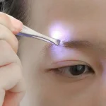 Stainless Steel Eyebrow Clip with LED Light Professional Lighted Eyebrow Tweezers Eyelash Brow Hair Removal Clamp Makeup Tools 3