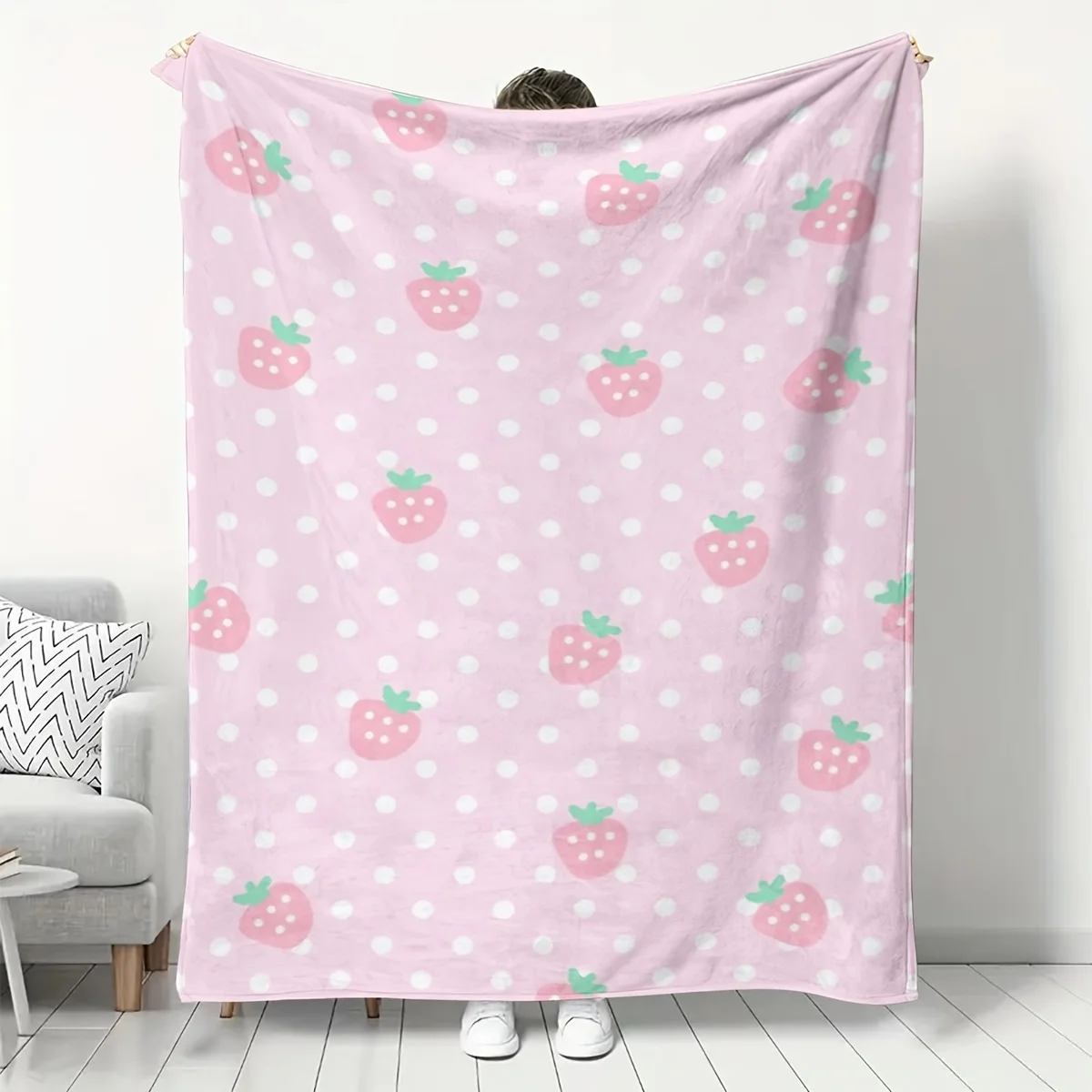 Pink Strawberry Print Flannel Blanket, Soft Warm Cozy Throw for Home Kitchen Sofa Camping Relaxation Pink Strawberry Print Flannel Blanket, Soft Warm Cozy Throw for Home Kitchen Sofa Camping Relaxation