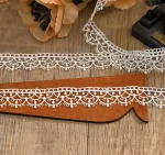 1 Meters/1.5 Meter Ivory Lace Trim Polyester Embroidered Lace Fabric Sewing Lace Ribbon Apparel Accessories Trims 2cm Width 3