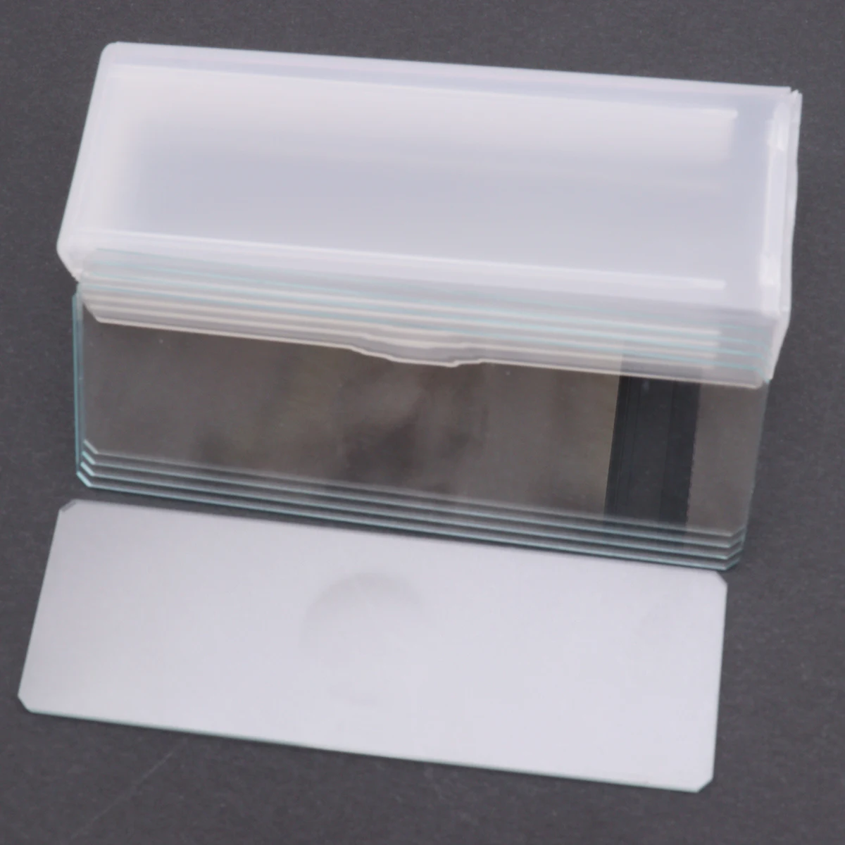 5Pcs 1mm Thickness Cavity Glass Coverslips Single Concave Microscope Glass Slides Reusable Laboratory Blank Sample Cover Glass 5Pcs 1mm Thickness Cavity Glass Coverslips Single Concave Microscope Glass Slides Reusable Laboratory Blank Sample Cover Glass
