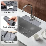 Silicone Mat Gourmet Faucet Kitchen Accessory Home Appliance Sponge Rack Kitchens Accessories Kitchen Sink Splash Guard for You 4