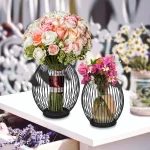 Black Lantern Candle Holder Vintage Iron Candle Ornament Romantic Christmas Candle Holder Shooting Props Home Table Decoration 2
