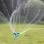 Sprinkler Nozzle 360 Degree Automatic Rotating Water Spray Garden Lawn Automatic Sprinkler Garden Watering Irrigation Supplies 4
