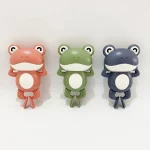 1PCS New Cute Baby Bath Toys For Children New Baby Bath Swimming Bath Toy Cute Frogs Clockwork Bath Toy infantil 3