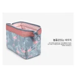 New Fashion Cosmetic Bag Women Waterproof Flamingo Makeup Bags Travel Organizer Toiletry Kits Portable Makeup Bags Beautician 3