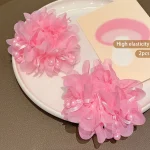 2 little girls pink cute headband hair accessories for children 4