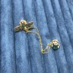 1 Piece Of Bee Crystal Tassel Women's Brooch Sweater With A Unique And Luxurious Design-zt3128 3