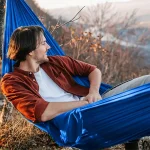 1Set Hammock with Straps and Storage Bag, Lightweight and Durable Textile Material Suitable for Beach Picnics and Hiking Trips 4