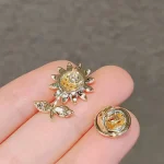 Fashion Brooch Set Flower Bow Brooches for Women Metal Anti-glare Lapel Pin Fixed Clothes Pins Sweater Coat Clothing Accessories 6