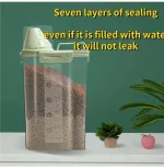 1.5kg/2kg Dog Cat Food Pail Plastic Storage Tank with Measuring Cup Container Moisture-proof Sealed Jar Pet Supplies Accessories 2