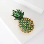 Luxury Rhinestones Pomegranate Brooches for Women Unisex Watermelon Fruit Pins Banquets Party Backpacks Gift Jewelry Accessories 4