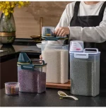 1.5kg/2kg Dog Cat Food Pail Plastic Storage Tank with Measuring Cup Container Moisture-proof Sealed Jar Pet Supplies Accessories 3