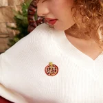 Beaut&Berry Luxury Rhinestone Pomegranate Brooches for Women Enamel Fruit Plant Pins Casual Party Accessories New Gifts Friends 2