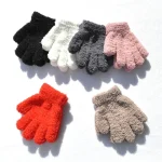 New 1-4Y Kids Gloves Winter Baby Plush Coral Gloves Toddler Full Fingers Cute Mittens Warm Windproof Glove For Boys Girls 2