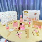 Makeup Toy Kits Wooden Makeup Toys with Cosmetic Bag for Girls Role Playing Games Pretend Play Makeup Beauty Set Birthday Gifts 3