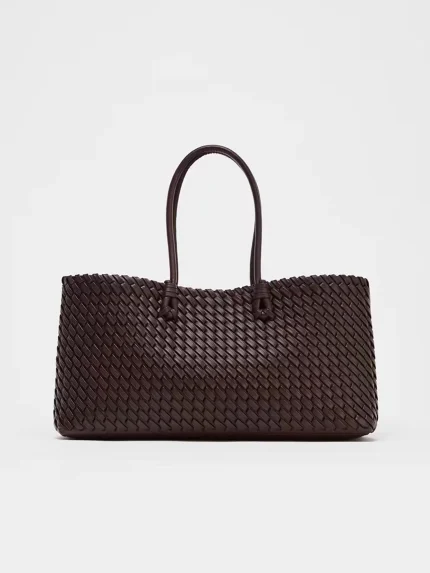 2025 new niche commuting woven hand-held shoulder bag, fashionable and versatile, super large capacity tote bag