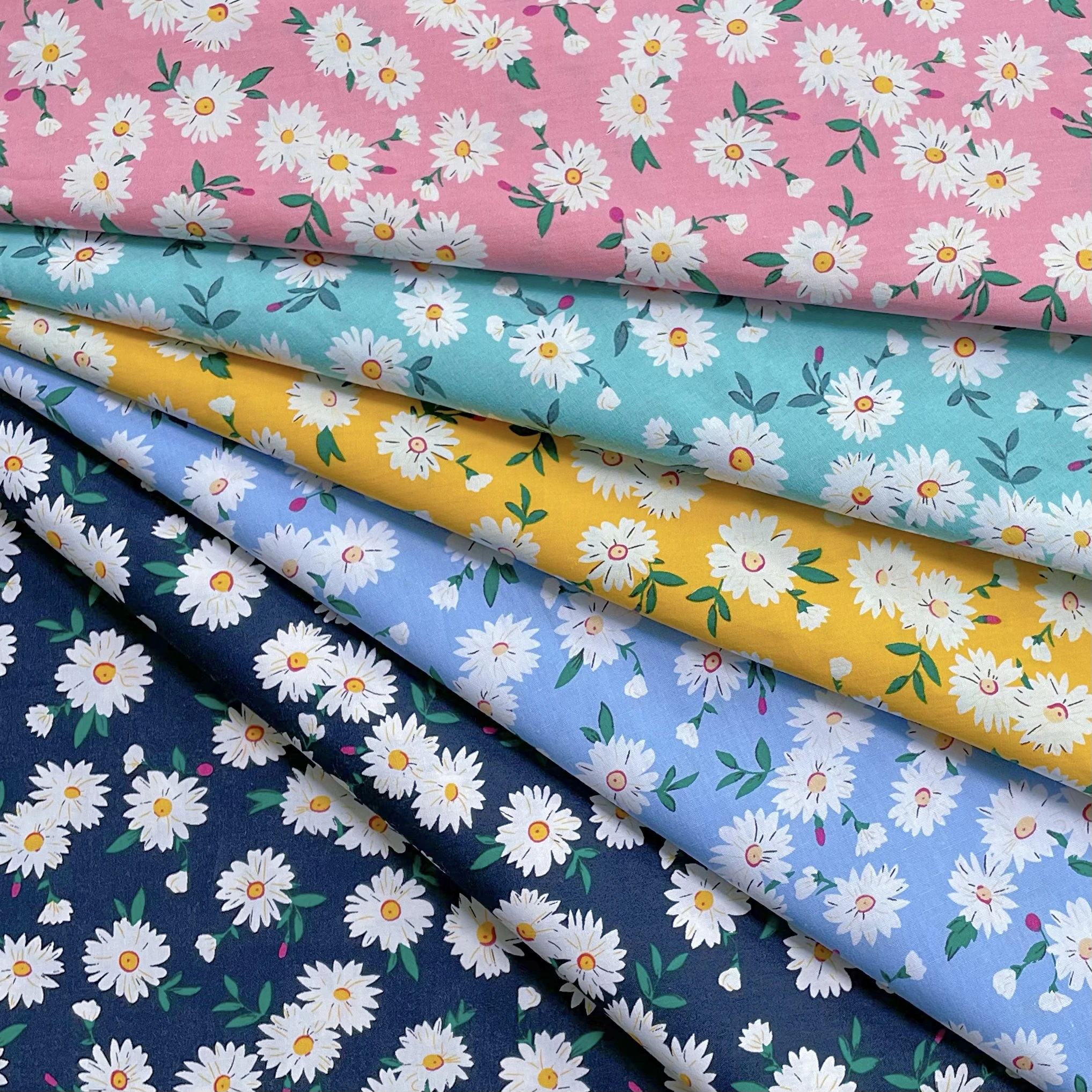 Spring and Summer Little Daisy liberty floral poplin cloth making handmade sewing dress 100% fabric cotton by meter Spring and Summer Little Daisy liberty floral poplin cloth making handmade sewing dress 100% fabric cotton by meter