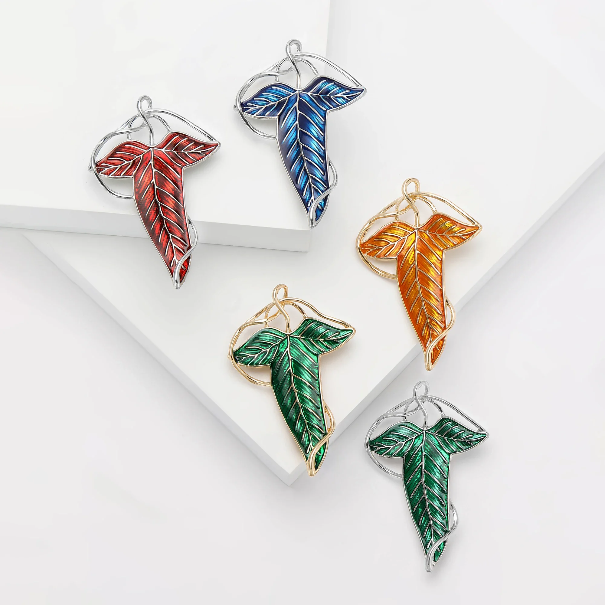 StarryGem Wholesale Enamel Leaf Brooches for Women Classic Elf Queen Green Leaves Pins Office Party Friend Gifts Accessories StarryGem Wholesale Enamel Leaf Brooches for Women Classic Elf Queen Green Leaves Pins Office Party Friend Gifts Accessories