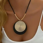 Personalized Unique Design Large Round Vintage Flower Pendant Necklace Women's Bohemian Ethnic Style Jewelry Gift