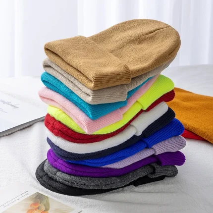 New Unisex Multicolor Autumn & Winter Beanie Hat Men Basic Daily Beanie Women Soft Knitted Hat Elegant All-match Streetwear Cap