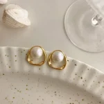 Imitation Pearl Earring for Women Gold Color Round Stud Earrings Korean Delicate Irregular Design Unusual 2023 Fashion Jewelry 4