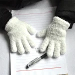 New 1-4Y Kids Gloves Winter Baby Plush Coral Gloves Toddler Full Fingers Cute Mittens Warm Windproof Glove For Boys Girls 4