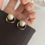 Imitation Pearl Earring for Women Gold Color Round Stud Earrings Korean Delicate Irregular Design Unusual 2023 Fashion Jewelry 2