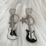 Guitar Love Heart Key Chain for Men Women Star Sweet Keychain Cool Trendy Fashion Pendant Rock Punk Vintage Accessories Gift 2