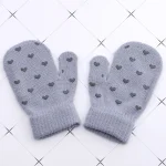 1 Pair Cartoon Anti-grasping Warm Gloves Protection Baby Mitten Cute Unisex Girls Boy Star Heart Newborn Love Face 2