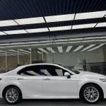 Premium Gloss Pearl Shell White Color Sticker Vinyl Wrap Film Roll Self Adhesive PET Decal Car Wrapping Film Scratch-resistant 3