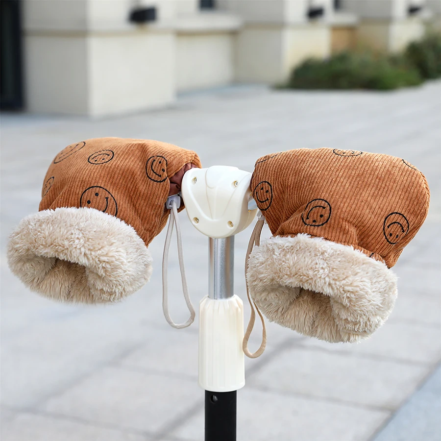 Children's Bicycle Gloves Children's Outdoor Sports Mittens Cartoon Printed Hands Warmer Scooter Gloves for Winter Children's Bicycle Gloves Children's Outdoor Sports Mittens Cartoon Printed Hands Warmer Scooter Gloves for Winter