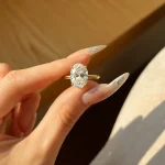 2026 New Personalized Fashion Oval Diamond Ring, Classic Four-claw Wedding Ring, Female 2