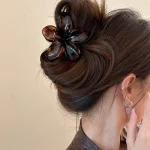 Women's Laser Mermaid Princess Flower Shaped 8cm/3.15in Large-Size Brown Beige Lightweight Plastic Hair Clips Fashionable And 4