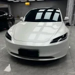 Premium Gloss Pearl Shell White Color Sticker Vinyl Wrap Film Roll Self Adhesive PET Decal Car Wrapping Film Scratch-resistant 2