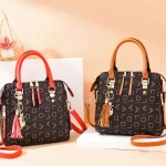 Fashion English Letter Handbag Women PU Leather Tassel Top-handle Bag Luxury Shoulder Bag Large Capacity Lady Tote Design Purse 5