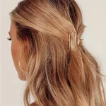 Fashion Simple Non Slip Mini Hollow Heart Metal Hair Claw Clips Gold Geometric Bangs Barrettes Hair Jaws For Women Girls Daily 4