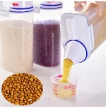 1.5kg/2kg Dog Cat Food Pail Plastic Storage Tank with Measuring Cup Container Moisture-proof Sealed Jar Pet Supplies Accessories 4