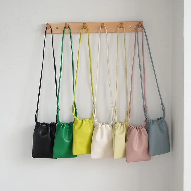 Women Handbags Female Pu Leather Shoulder Bags Luxury Large Capacity Crossbody Bags Solid Flap for Women Portable Phone Purse Women Handbags Female Pu Leather Shoulder Bags Luxury Large Capacity Crossbody Bags Solid Flap for Women Portable Phone Purse