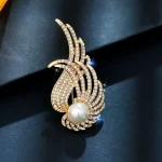 Exquisite Love Heart Brooches For Women Elegant Angel Wings Full Rhinestone Pearl Brooch Pins Sweater Cardigan Buckle Jewelry 4
